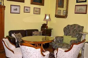 Alkotmany Street * Βουδαπέστη