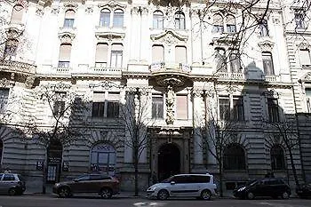 Szálloda Alkotmany Street Budapest