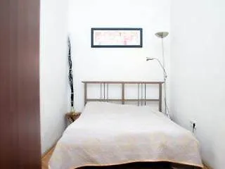 Alkotmany Street Hotel