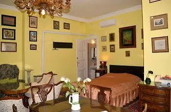 Alkotmany Street Hotel Budapest